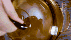 加山藥、毛豆再煮15分鐘。